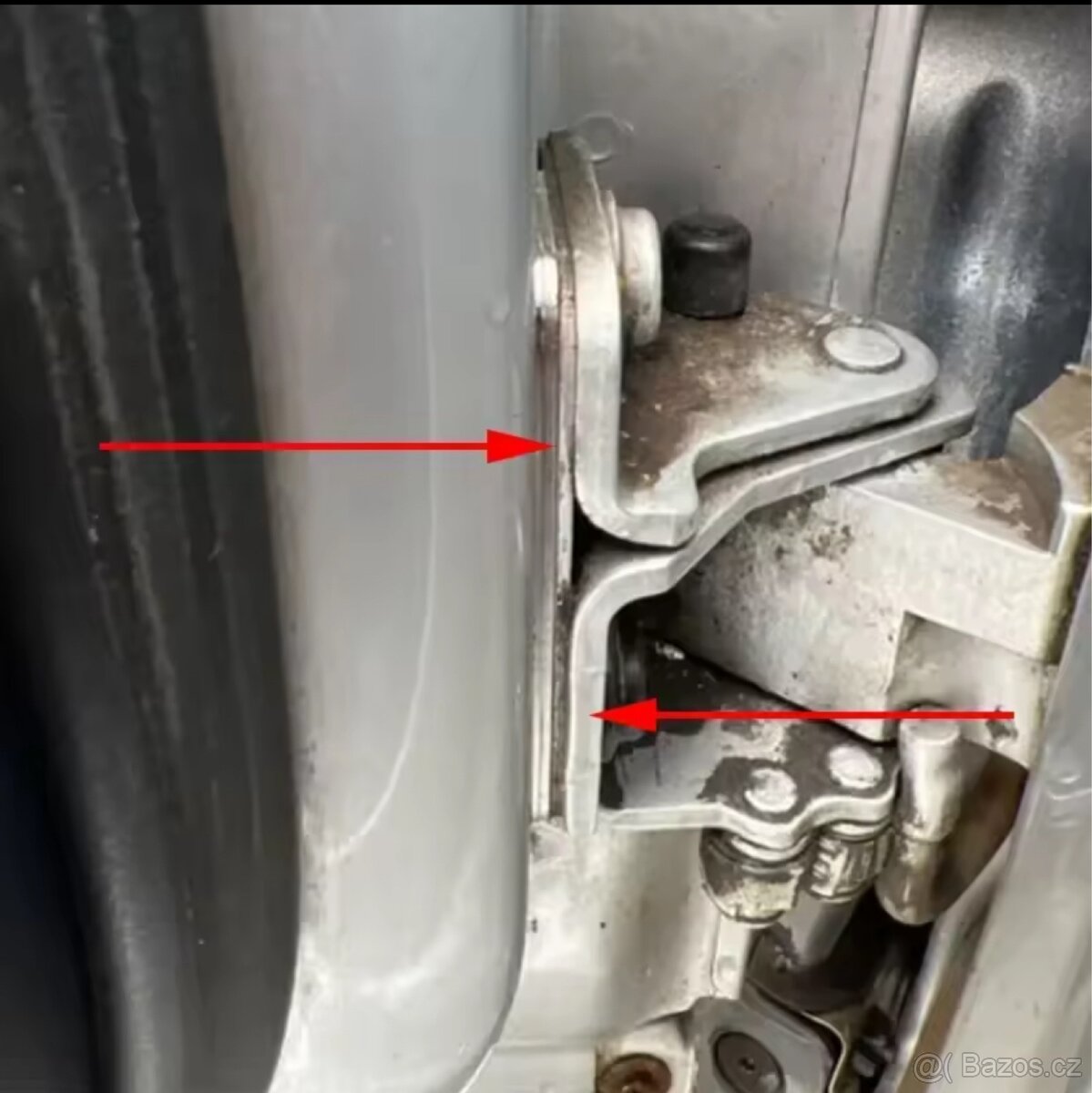 Ocelové podložky proti prověšení dveří - 2