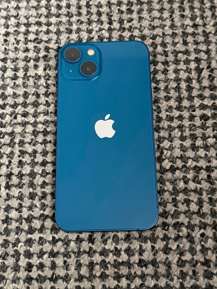 iPhone 13 256GB Modrý - 2