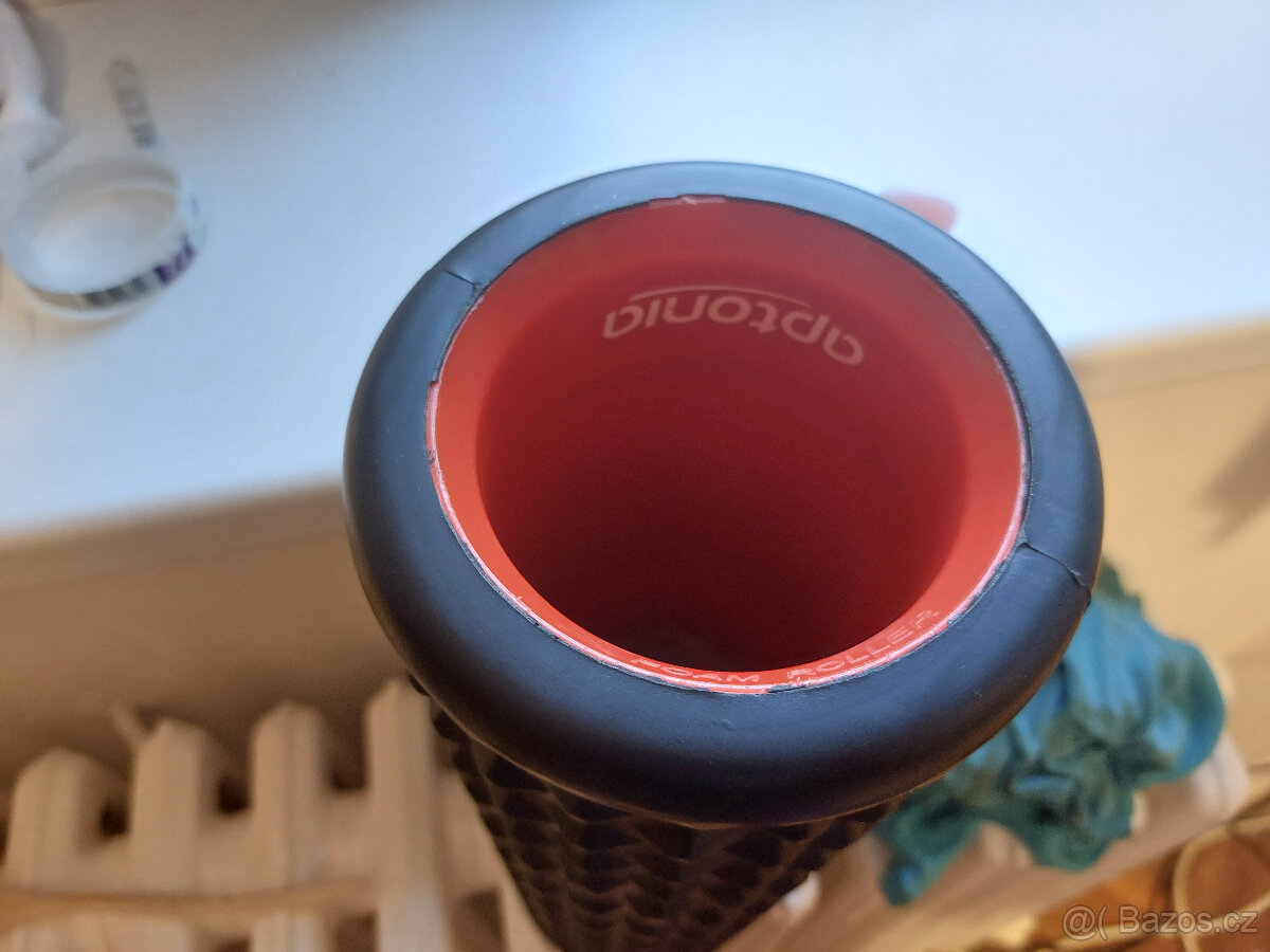 prodám masážní válec -roller - 2