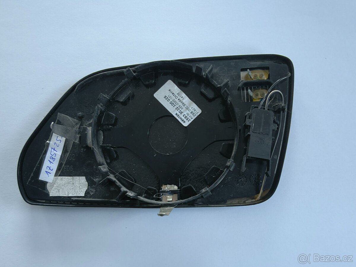 Zrcátko ŠKODA OCTAVIA II, 2593 3022 100 02S - 2