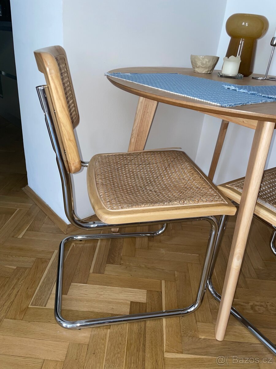 2 jídelní židle - 2
