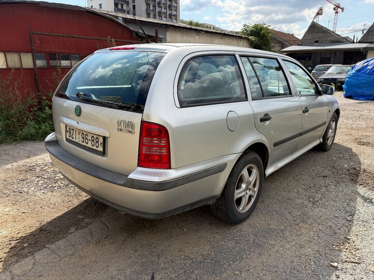 Škoda Octavia 1.9 TDI kombi - 2
