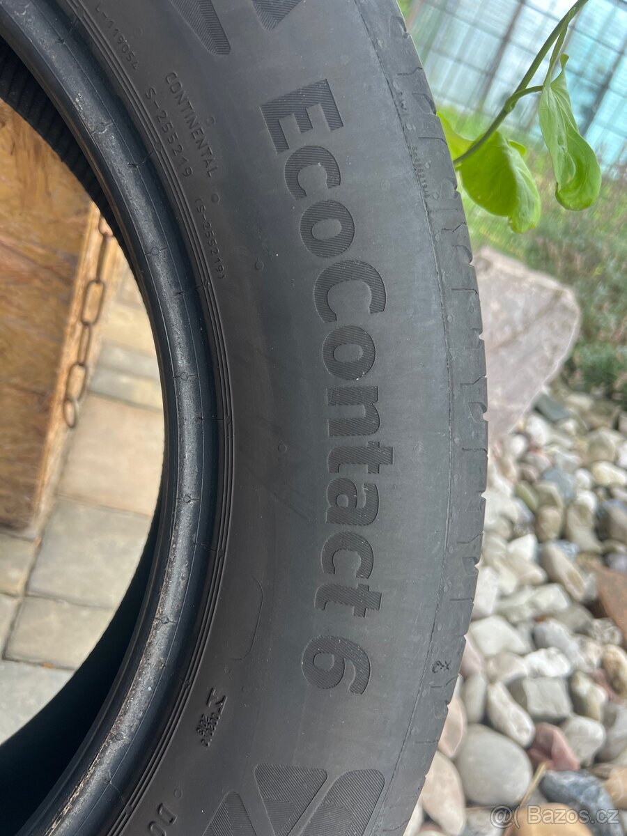 Continental 235/55 R18 100V - 2