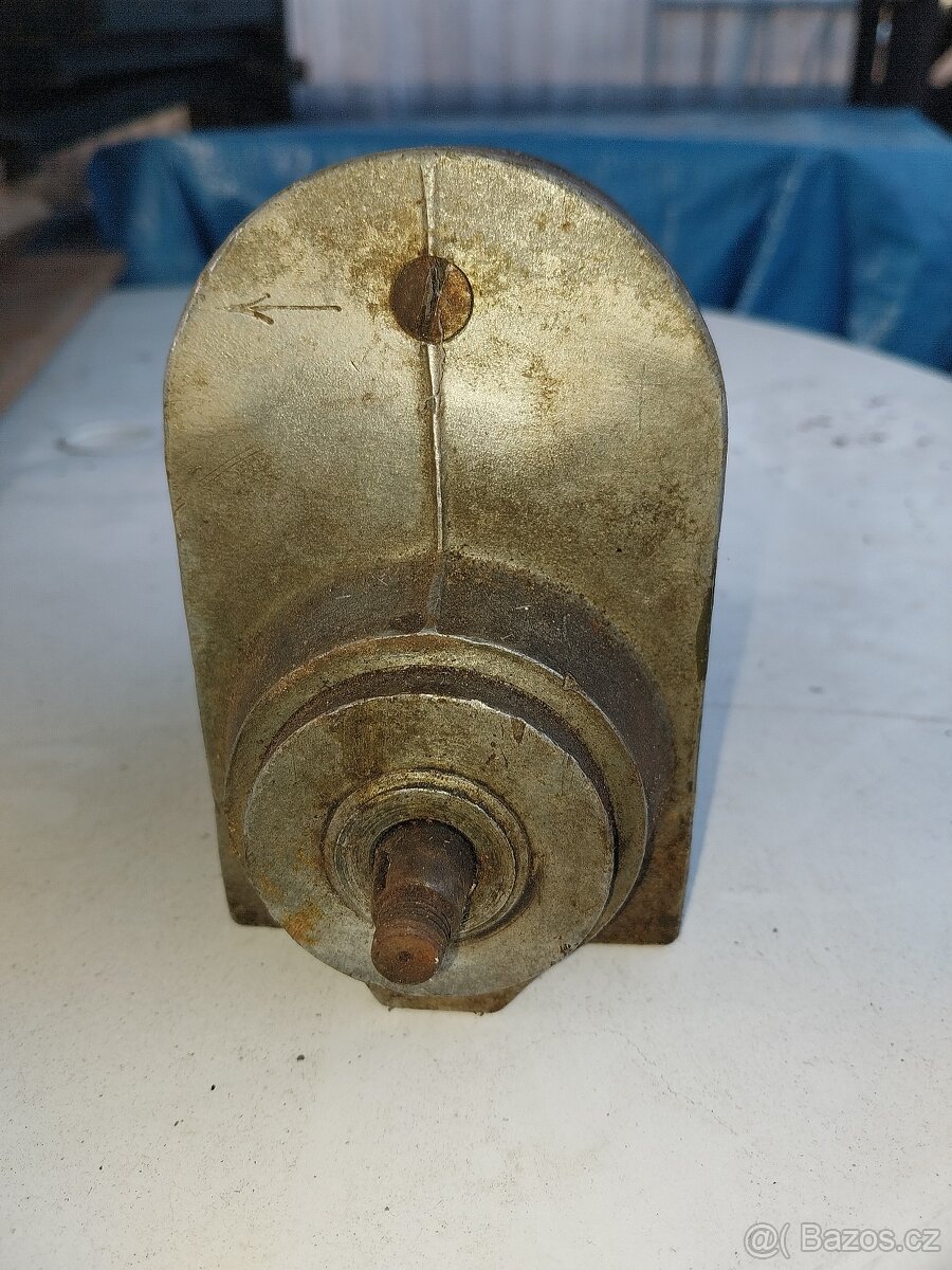 Prodám magneto BOSCH. - 2