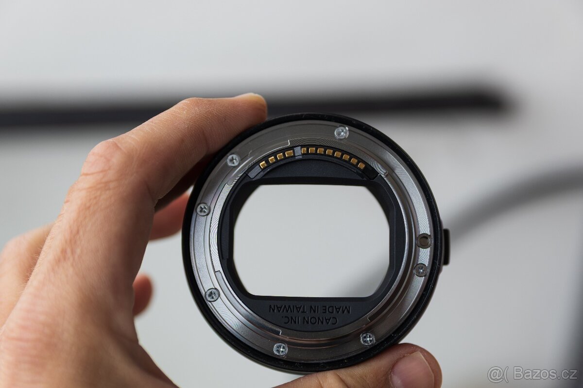 Originální adaptér Canon Mount Adapter EF-EOS R - 2