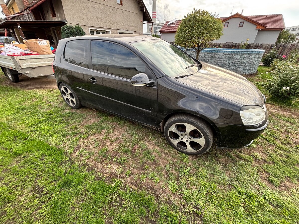 Golf 5 1.4i 69kw - 2