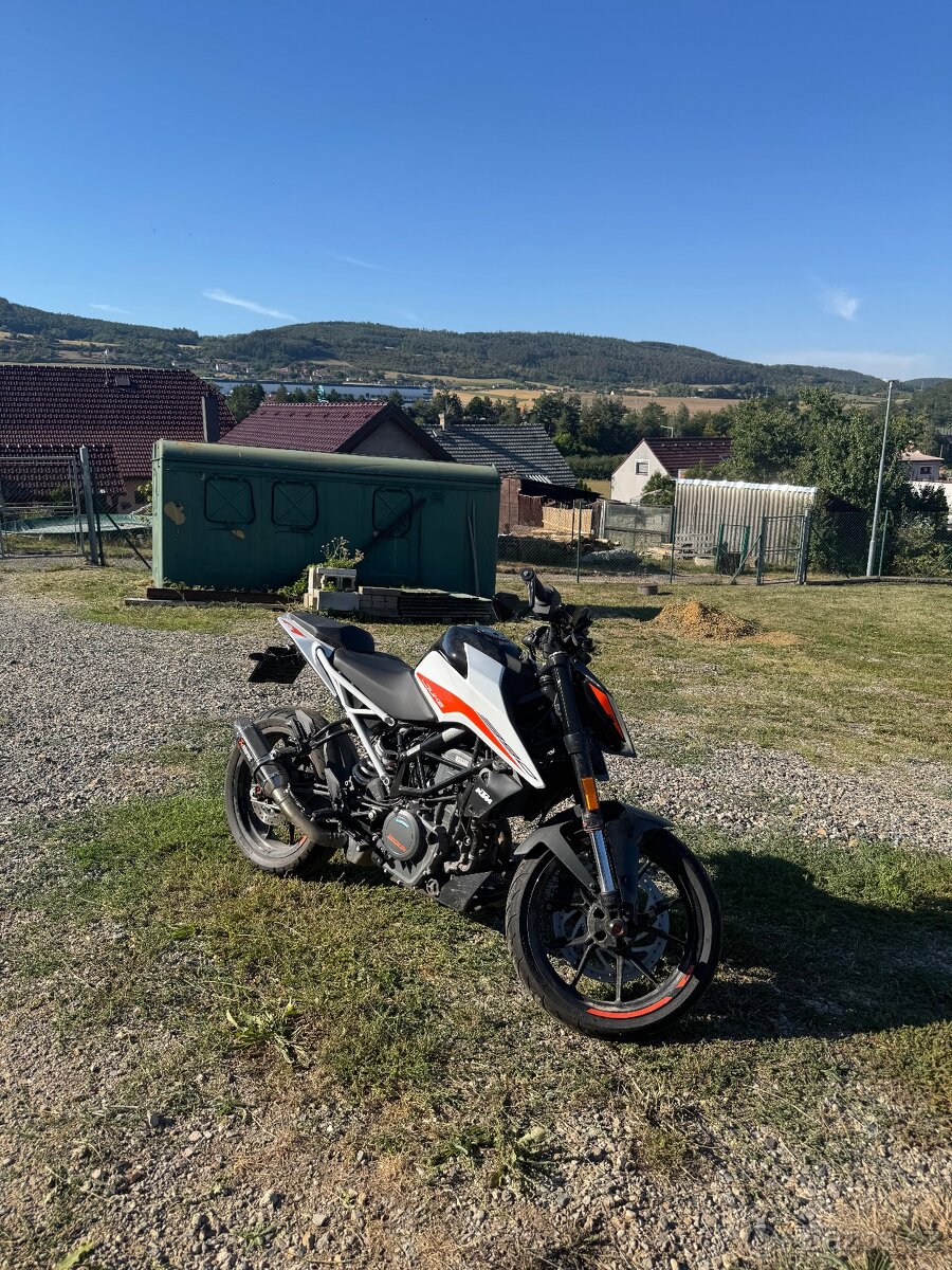 KTM duke 390 - 2