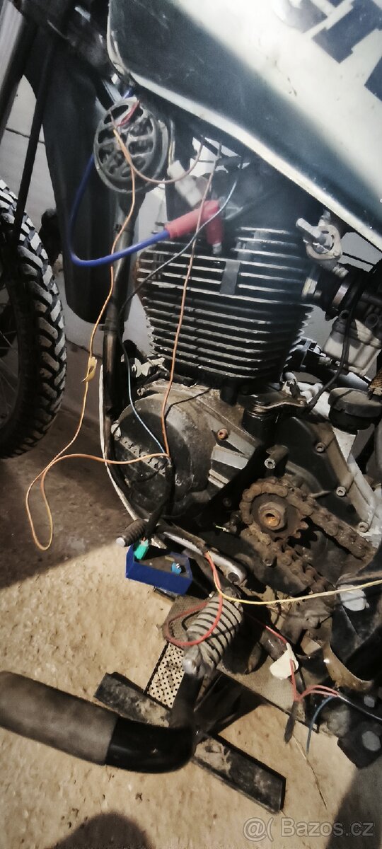 Cagiva 350 Ala Rossa - 2
