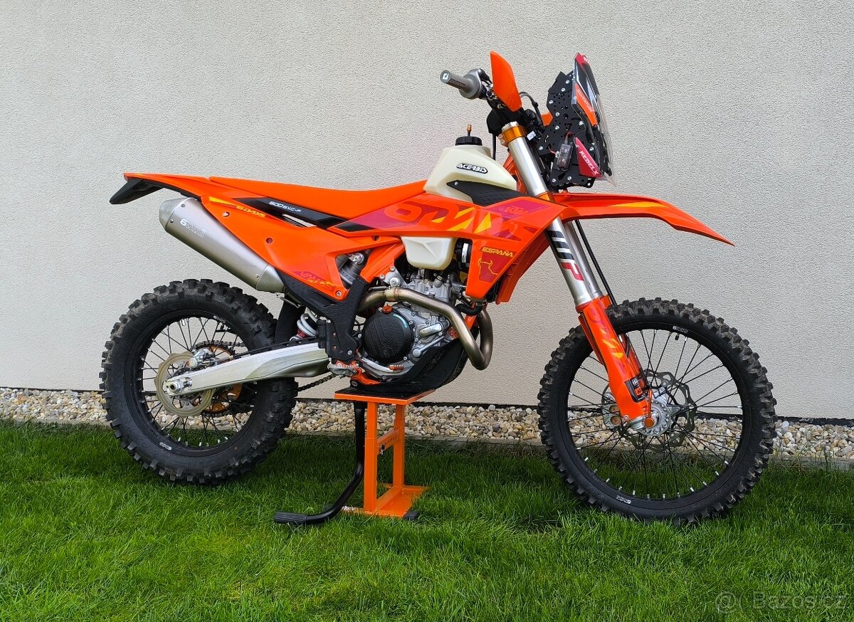 KTM EXC 500 SIX DAYS, 2025, nová CZ,najeto 500 km,14 mth