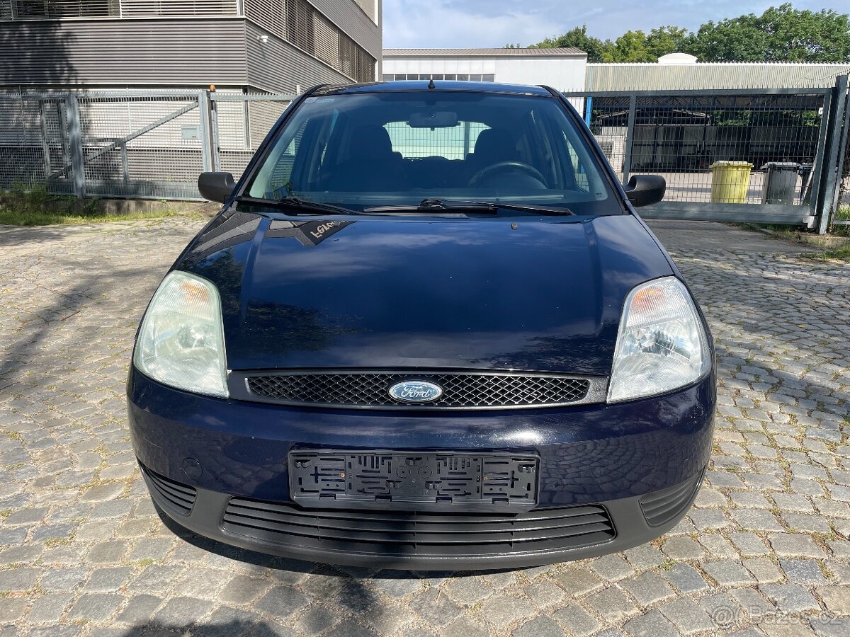 Ford Fiesta 1.3i 51kw,Rok 2004,148tkm,Klima,Nová STK - 2