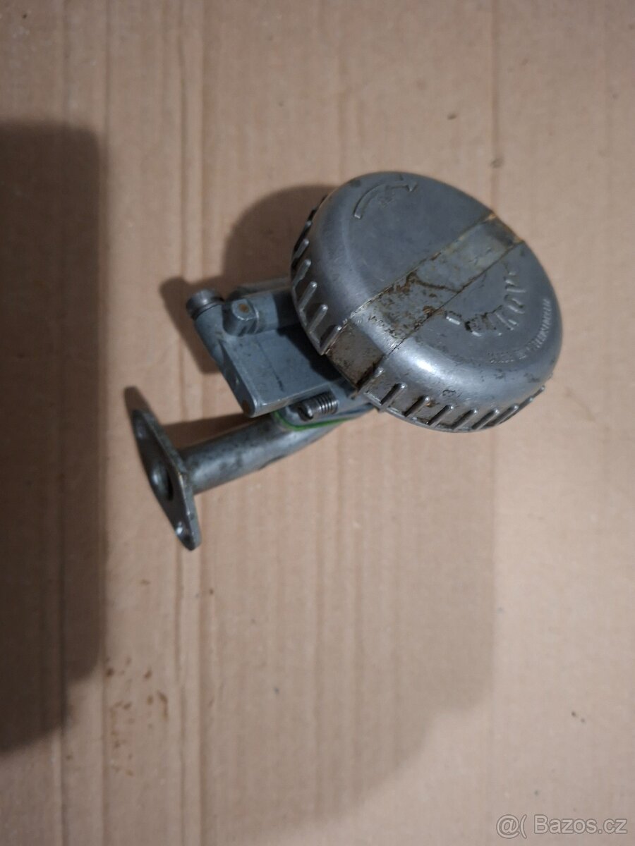 Jawa 550 parez - levostranny karburator - 2