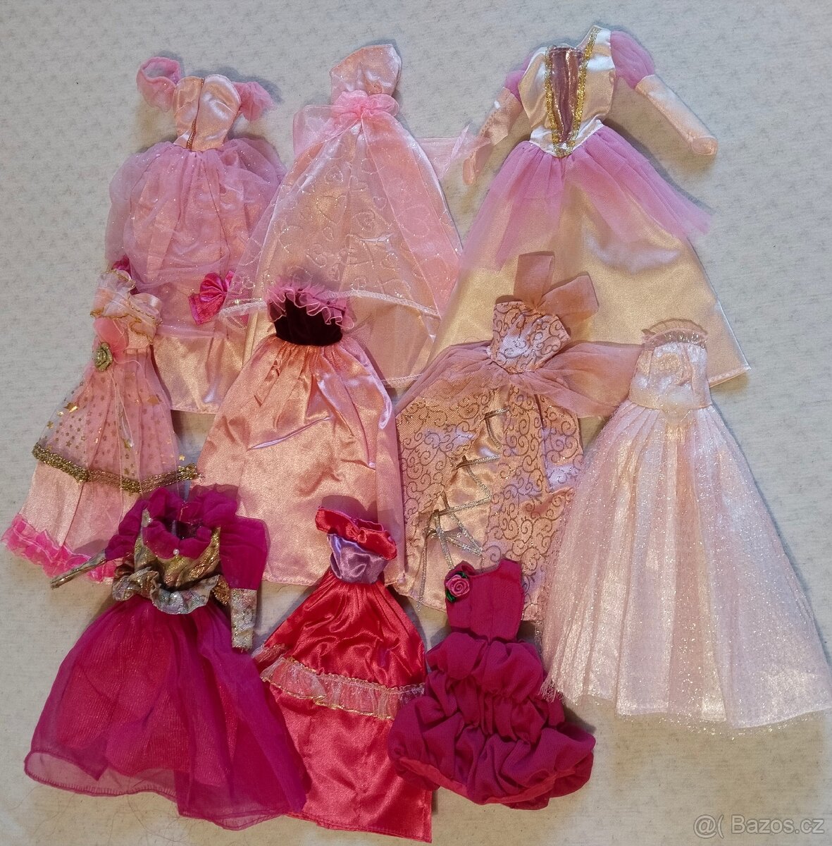 Šaty pro barbie - 2