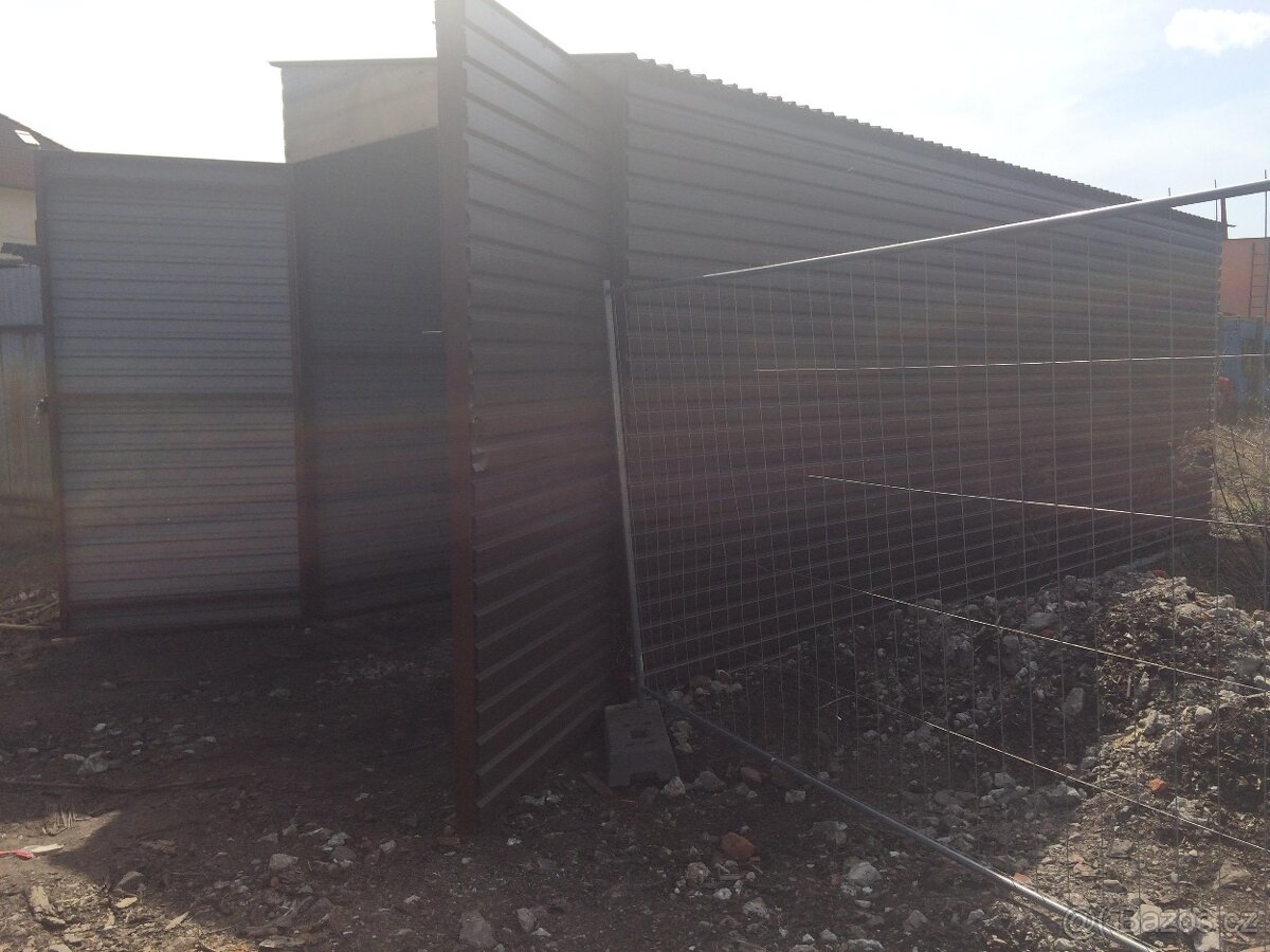 Železnou, robustní garáž, bez pozemku - 2