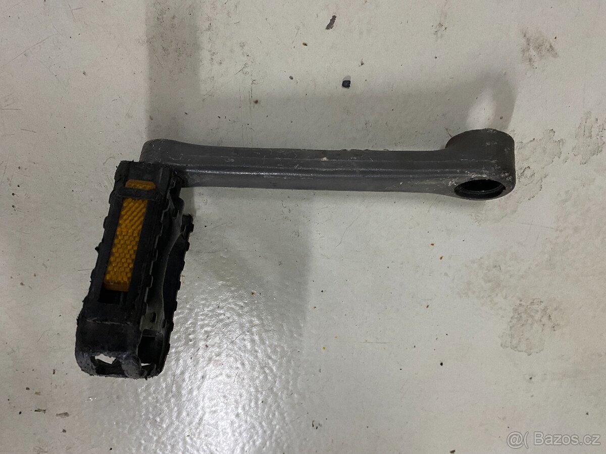 Pedál šlapka s klikou II - 2