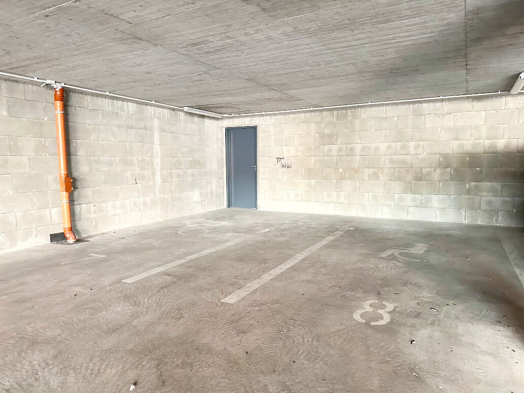 Pronájem garážového stání - 2