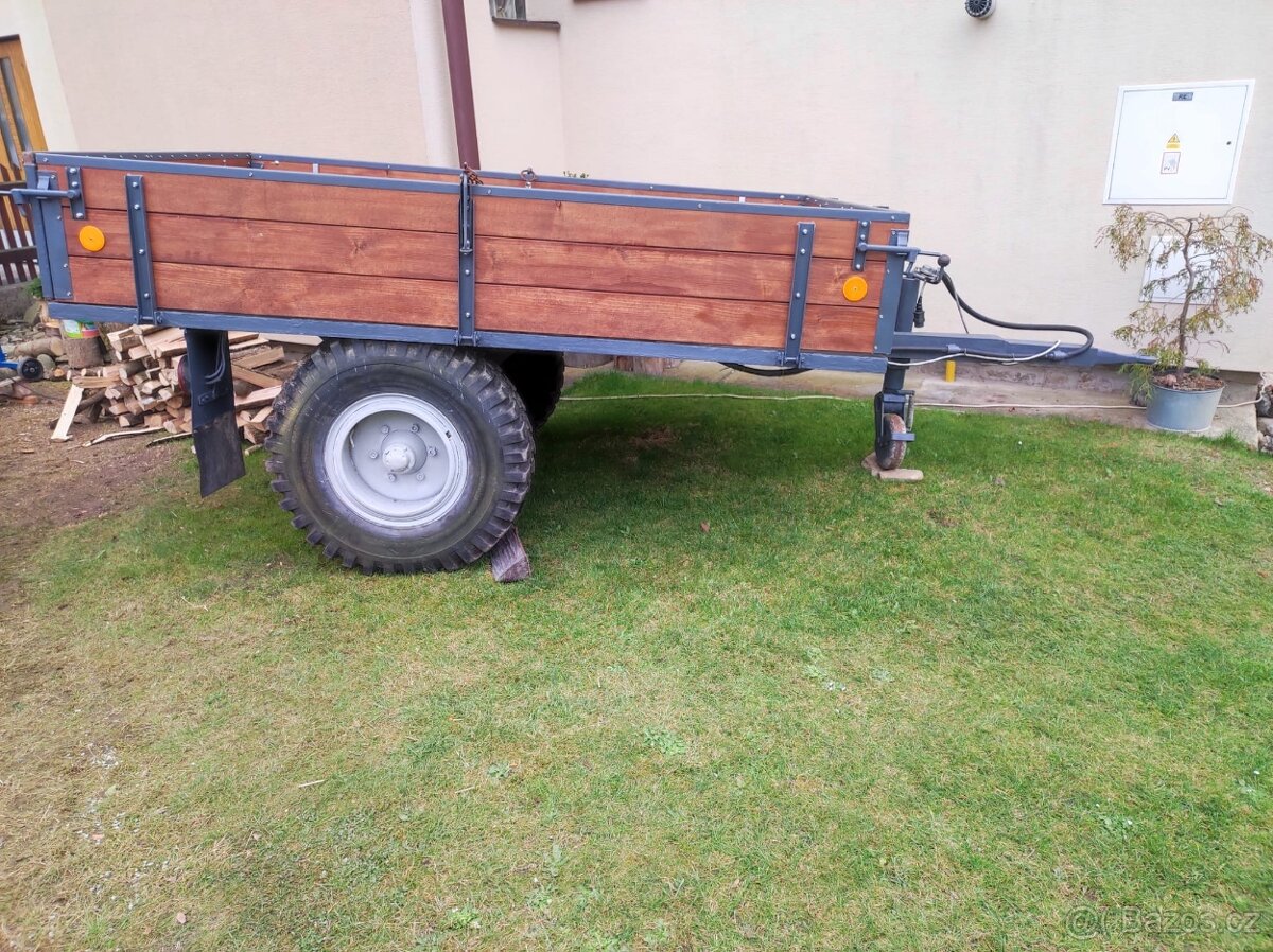 Valník za traktor - 2