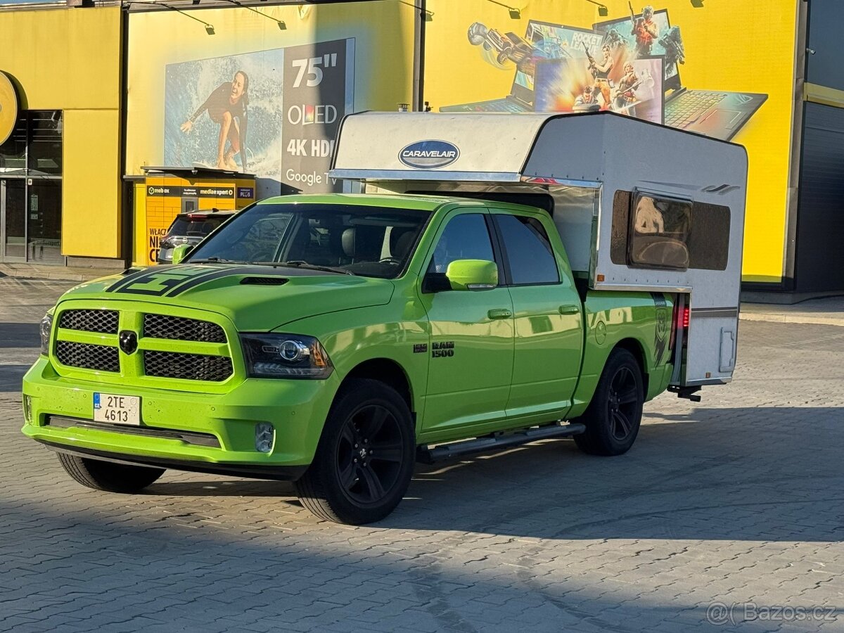 Obytná nastavba na pickup - 2