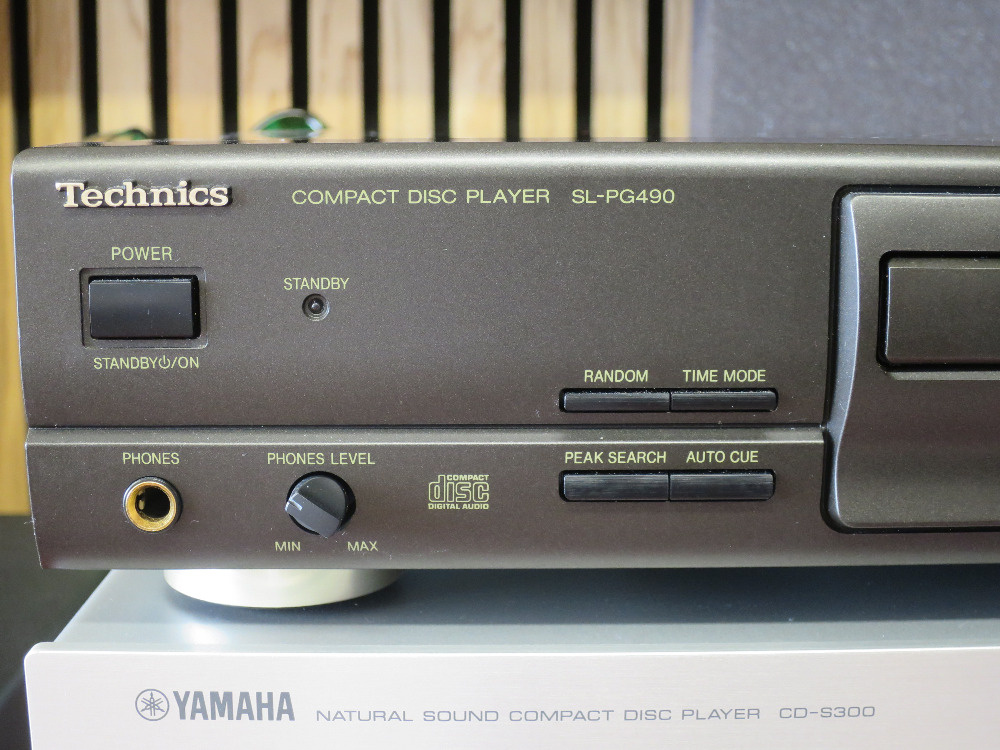 Technics COMPACT DISC PLAYER SL-PG490 prodám - 2