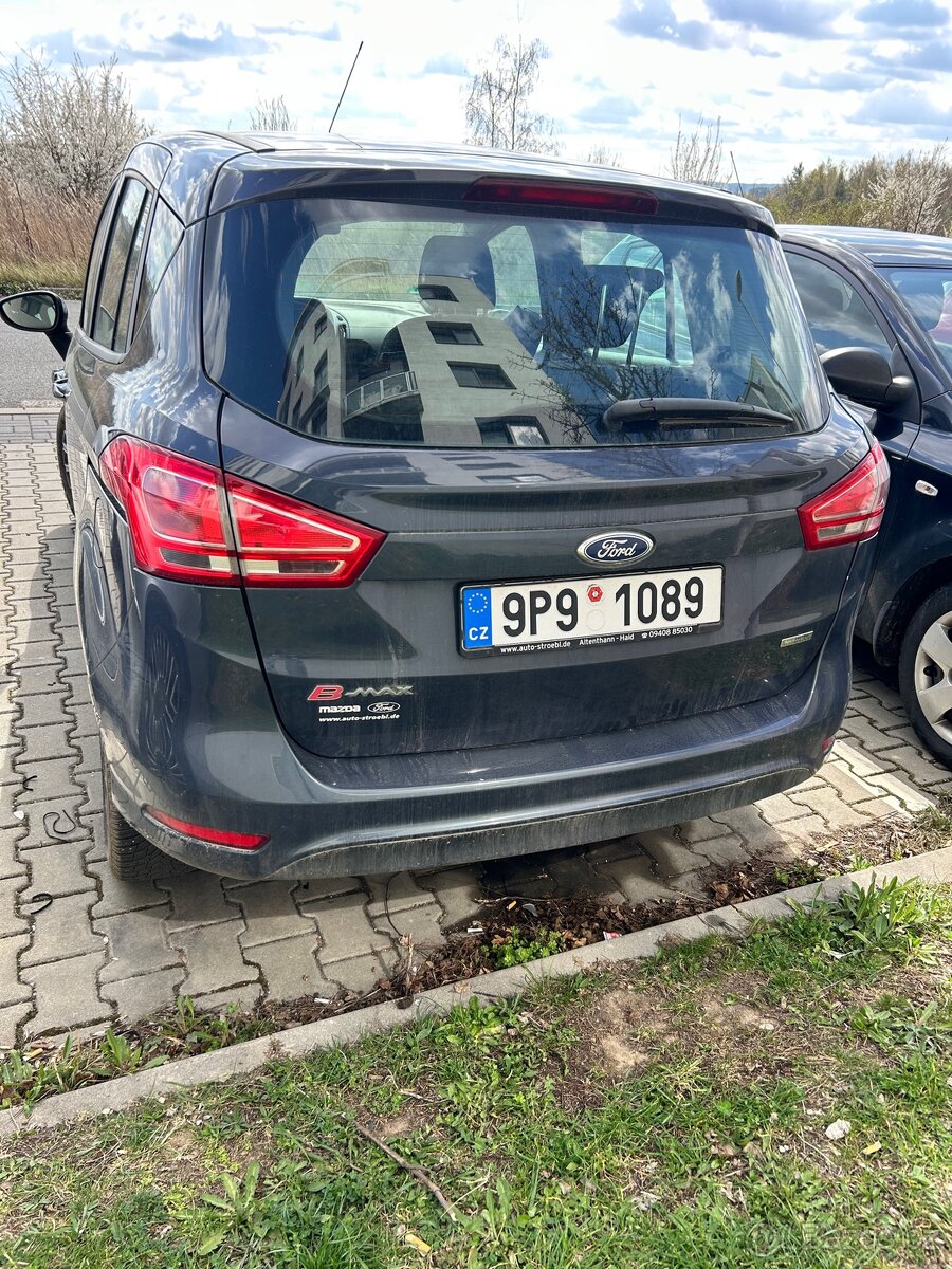 Ford B-Max 1.0 na opravu - 2