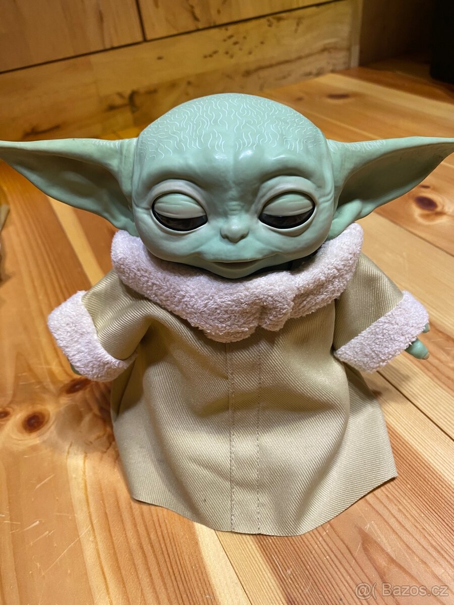 Baby Yoda figurka se zvuky - 2