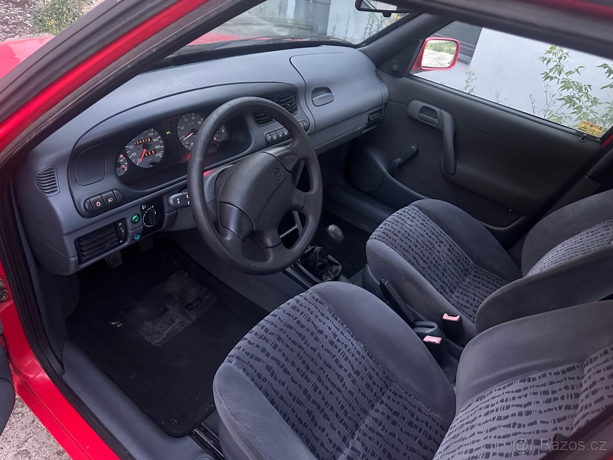 Škoda Felicia 1,3 50kw červená Rally - 2