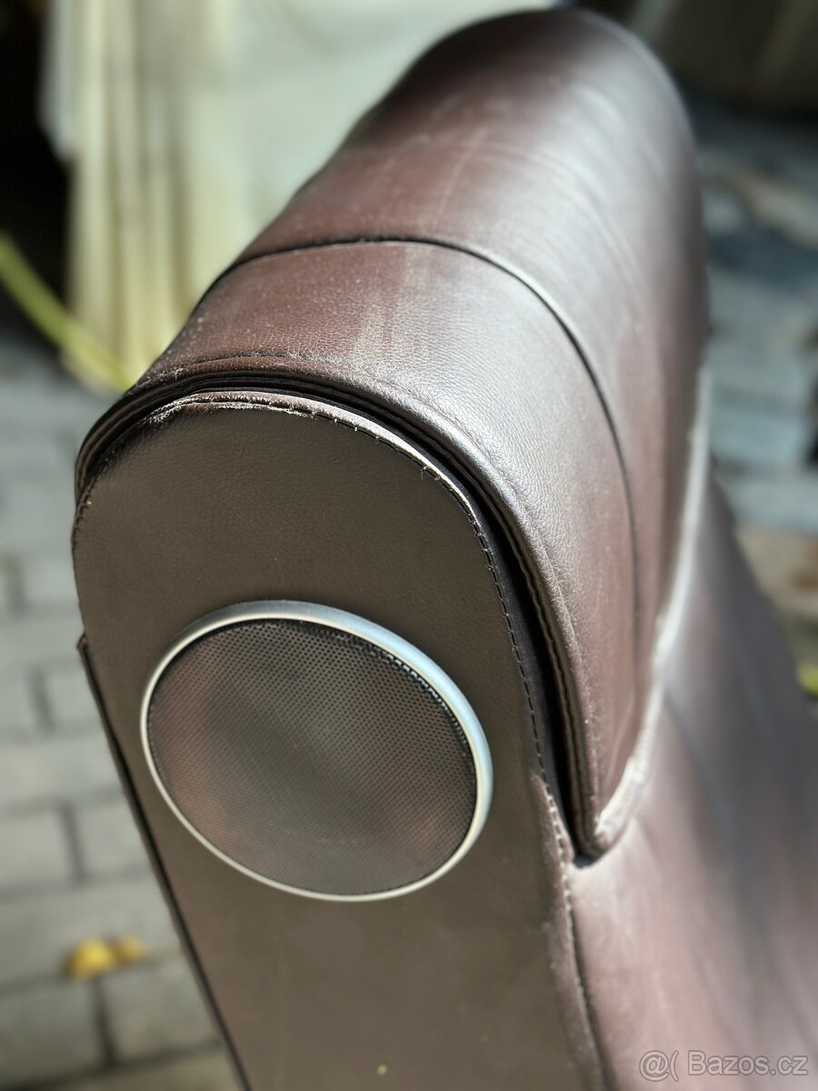 Herní a odpočinkové houpací křeslo s reproduktory - 2