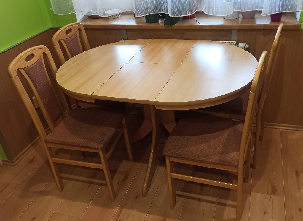 jídelní stůl - 2