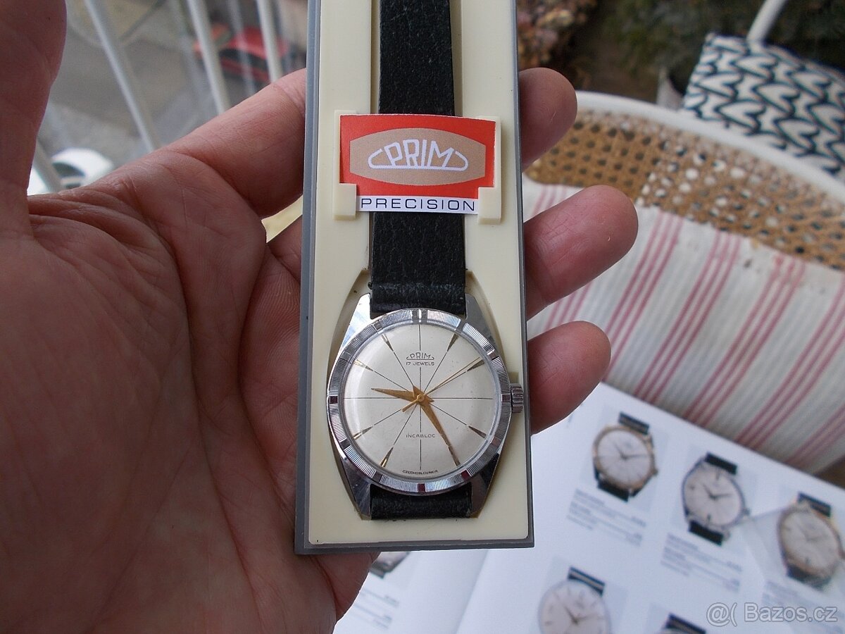 vzacne funkcni tezko sehnatelne hodinky prim šipky rok 1965 - 2