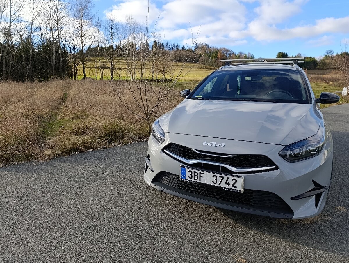 Kia Ceed SW Edice 30 - 2