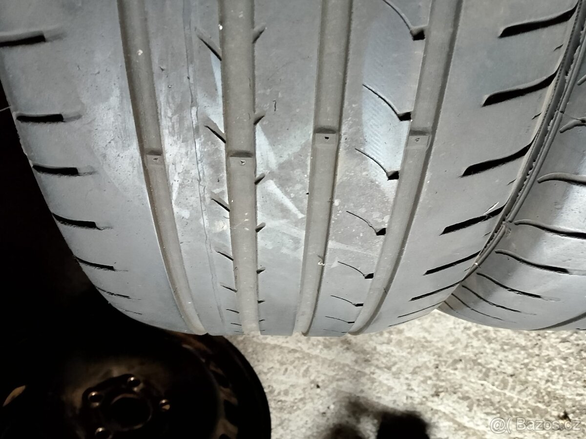 235/50/17 96w Goodyear - letní pneu 2ks - 2