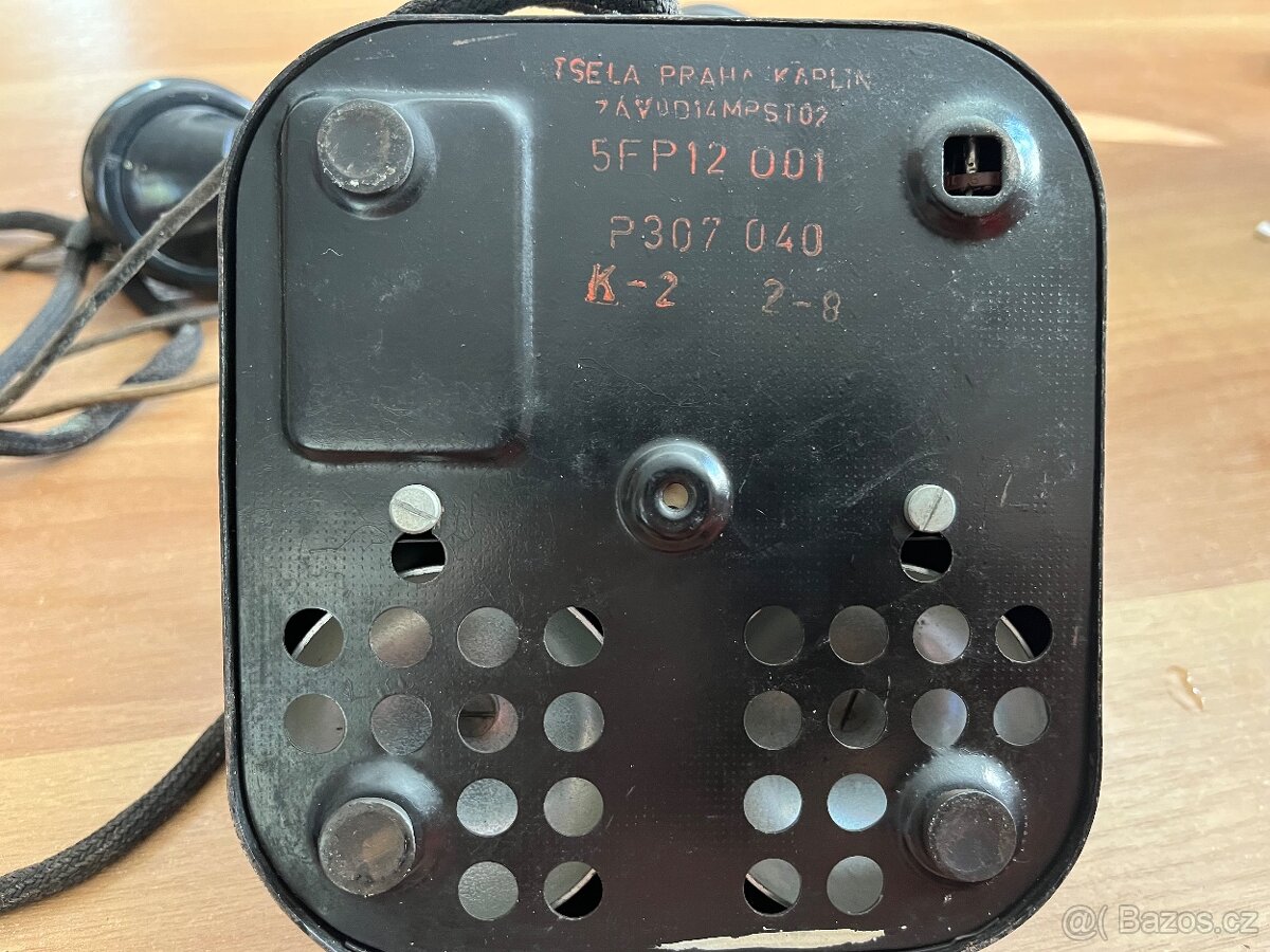 Prodám starý telefon - 2