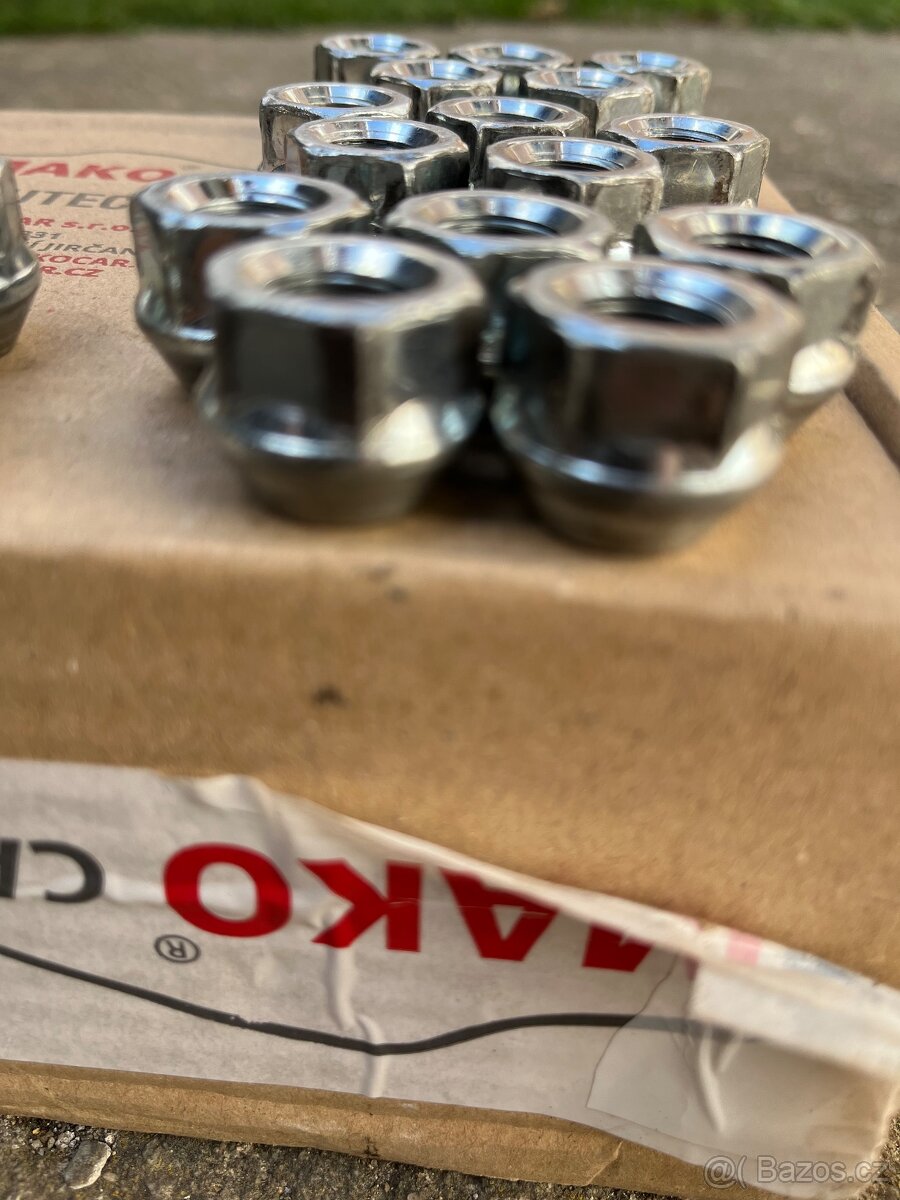 Kolové matice M12x1.25 - 2