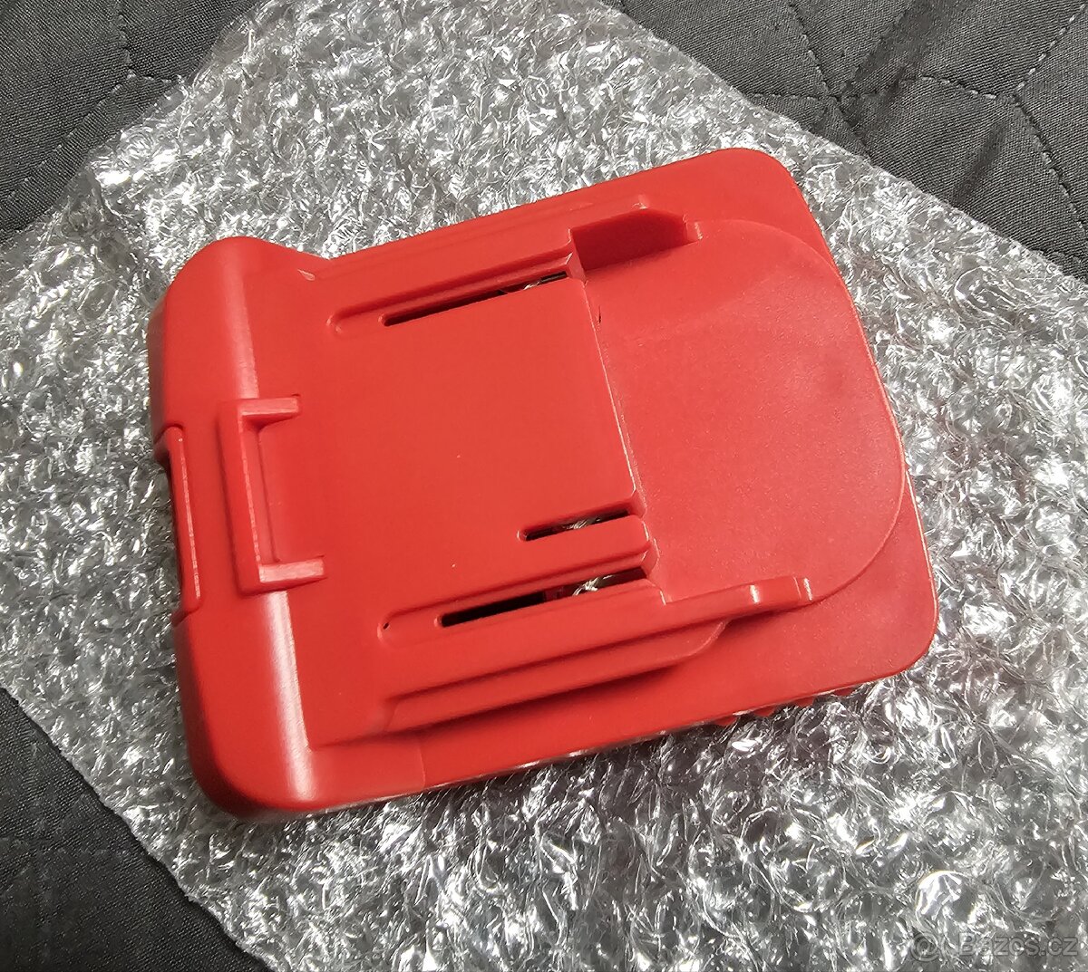 Adaptér z baterie Parkside pro nářadí Makita - 2