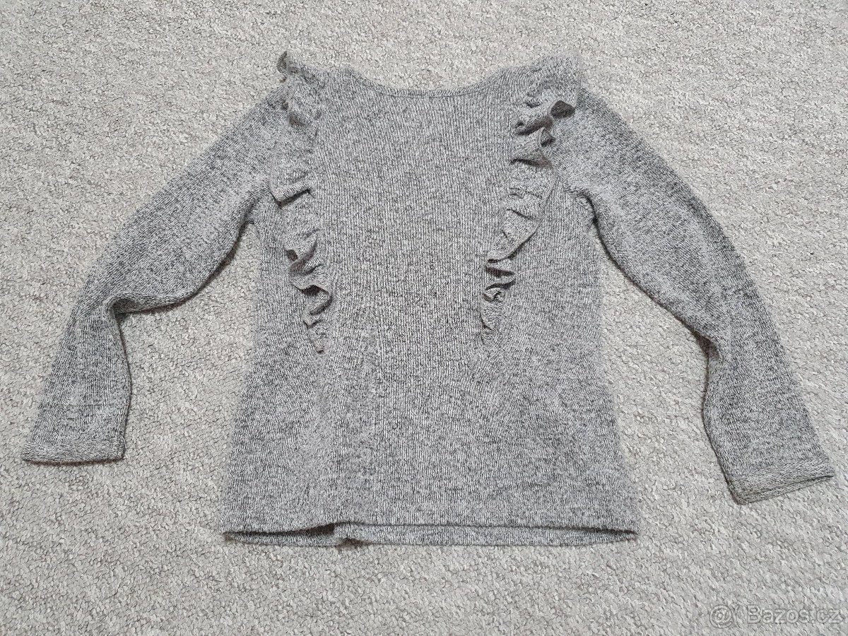 Dívčí svetr vel 104 - 2