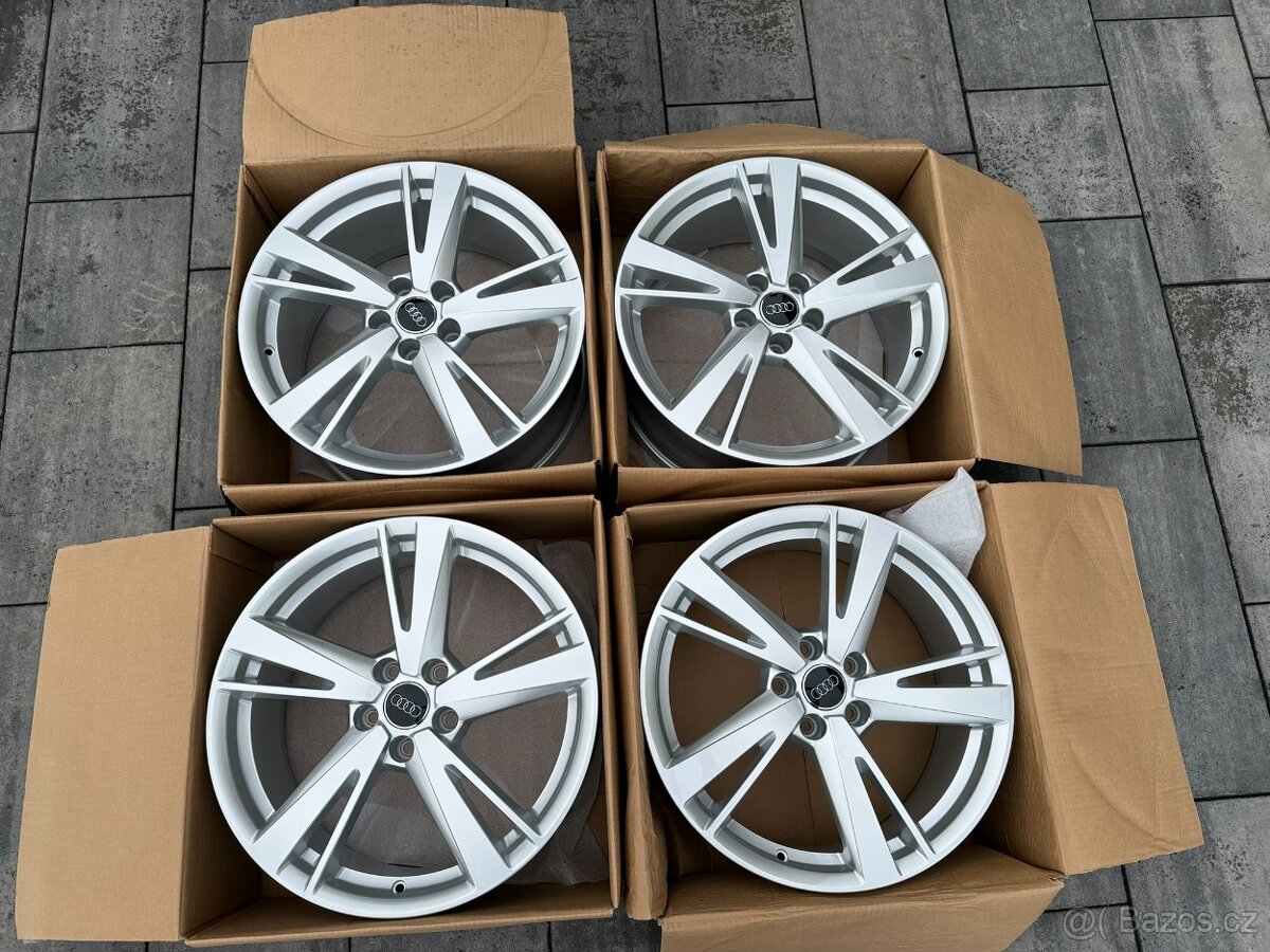 Originál alu kola Audi RS3 5x112 R19 nová sada - 2