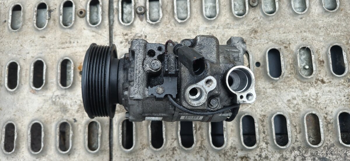 Klimakompresor audi A4 B7 8E 3.0 tdi - 2