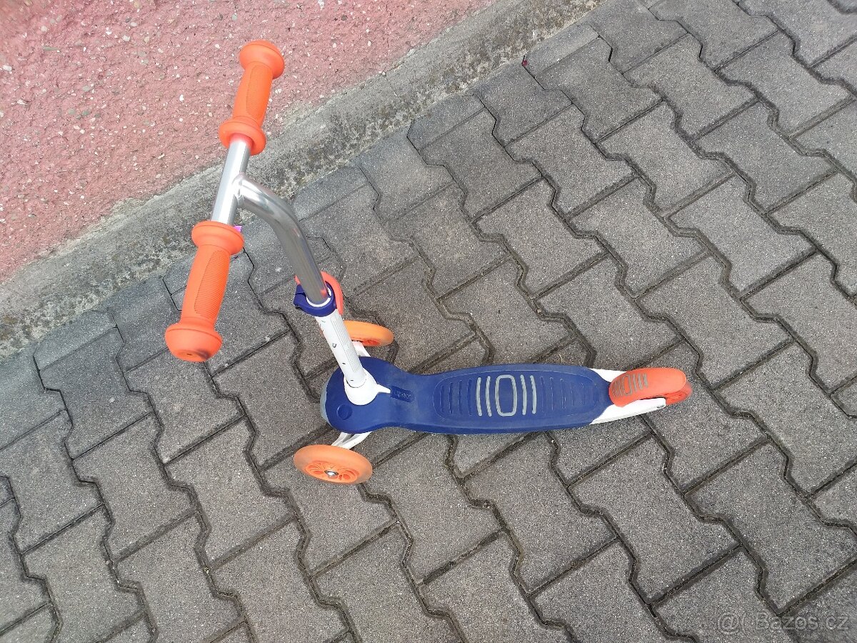 Koloběžka se třemi koly - 2