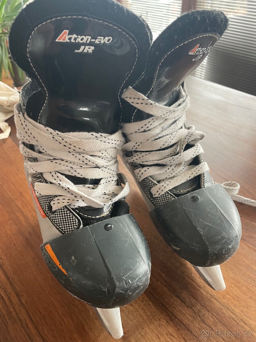 brusle zimní chlapecké vel. 32-35 - 2