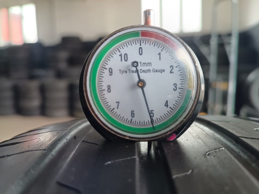 235/55 R18 CONTINENTAL (2019) - 2