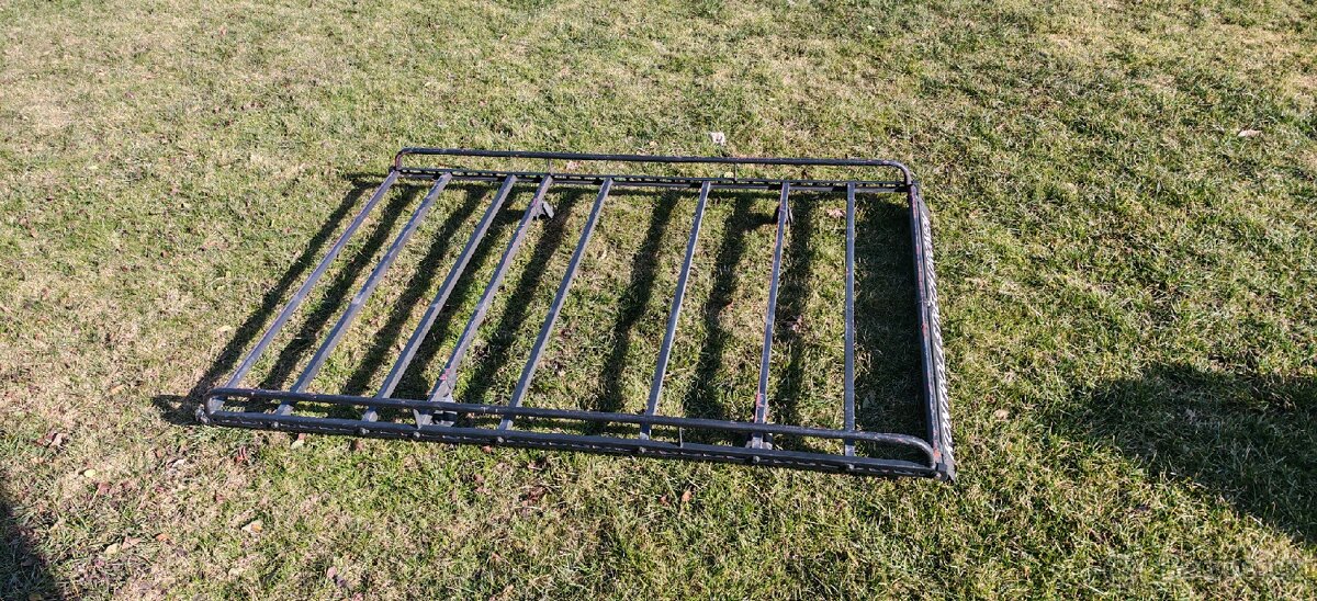 Zahrádka, střešní nosič VW Caddy 2009 - 2