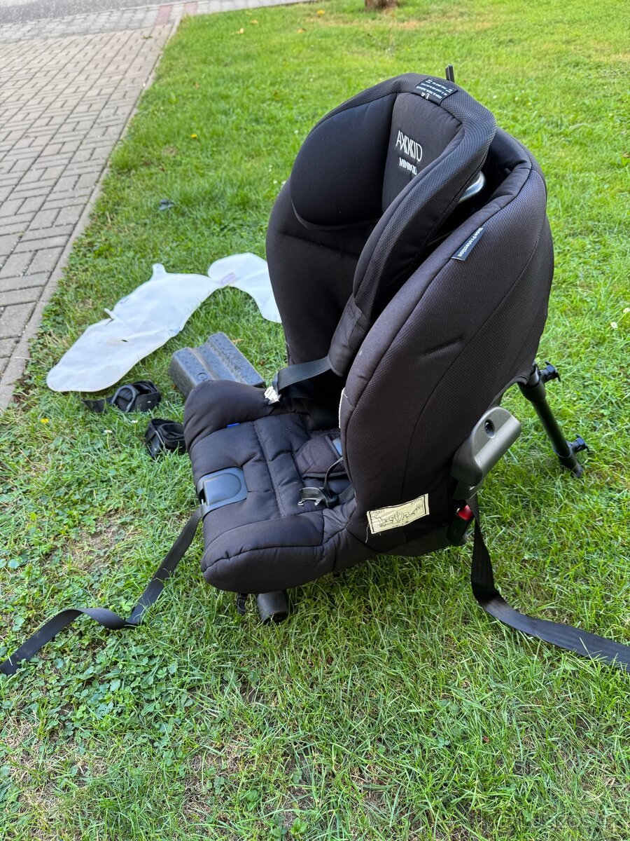 Detska autosedacka axkid minikid - 2