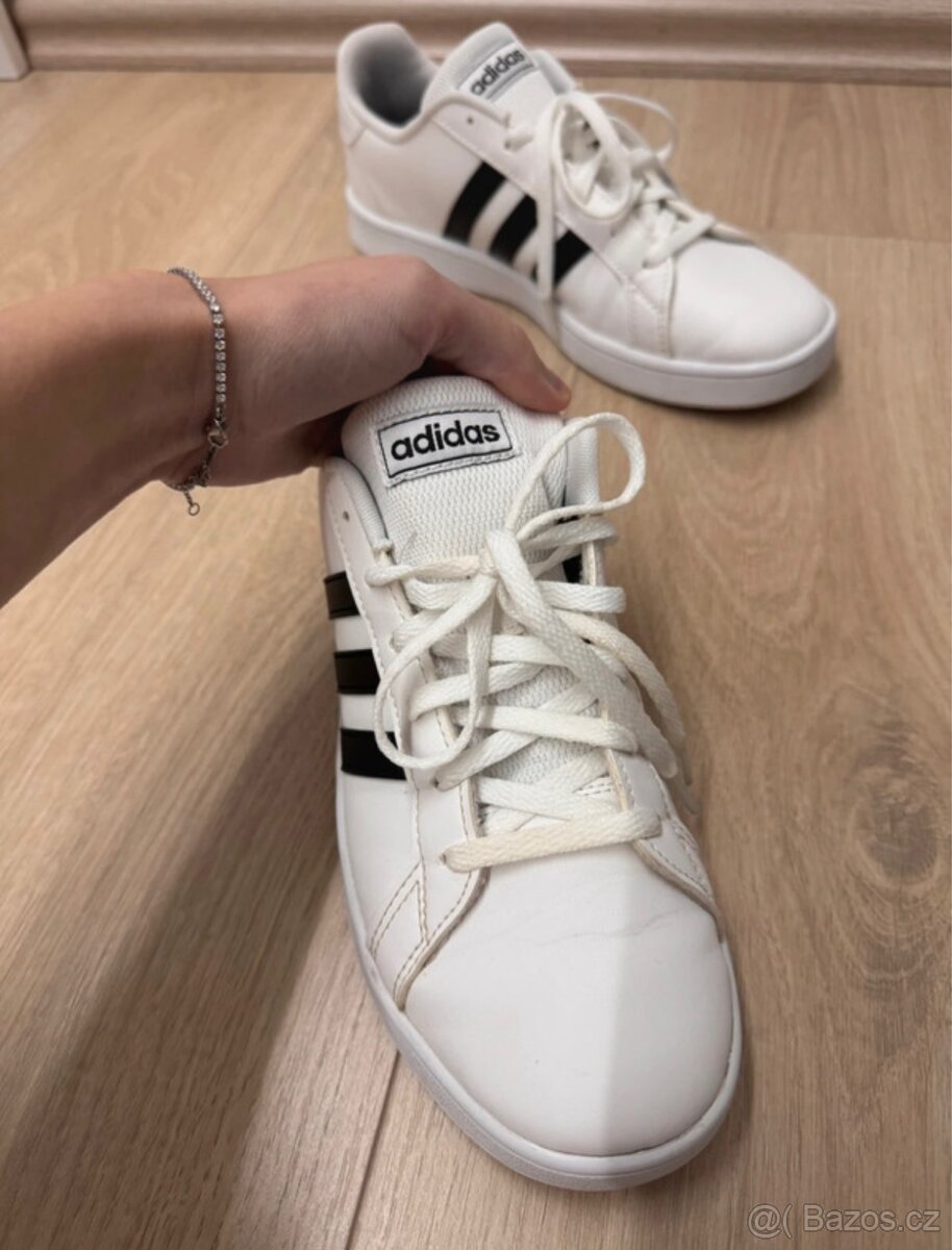 Dámské Adidas boty - 2