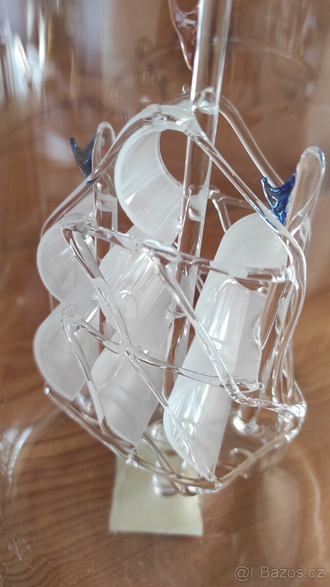 Skleněná karafa s plachetnicí - 2