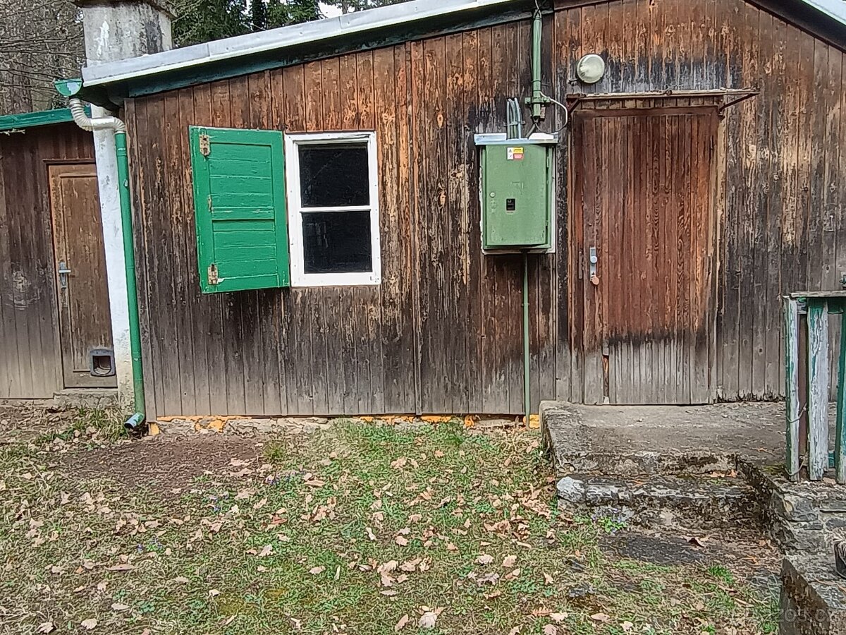 Chata v obci Mokrá-horákov - 2