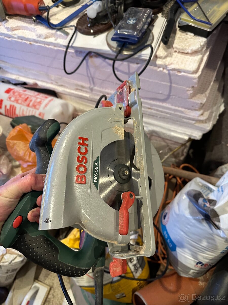 Okružní pila Bosch - 2