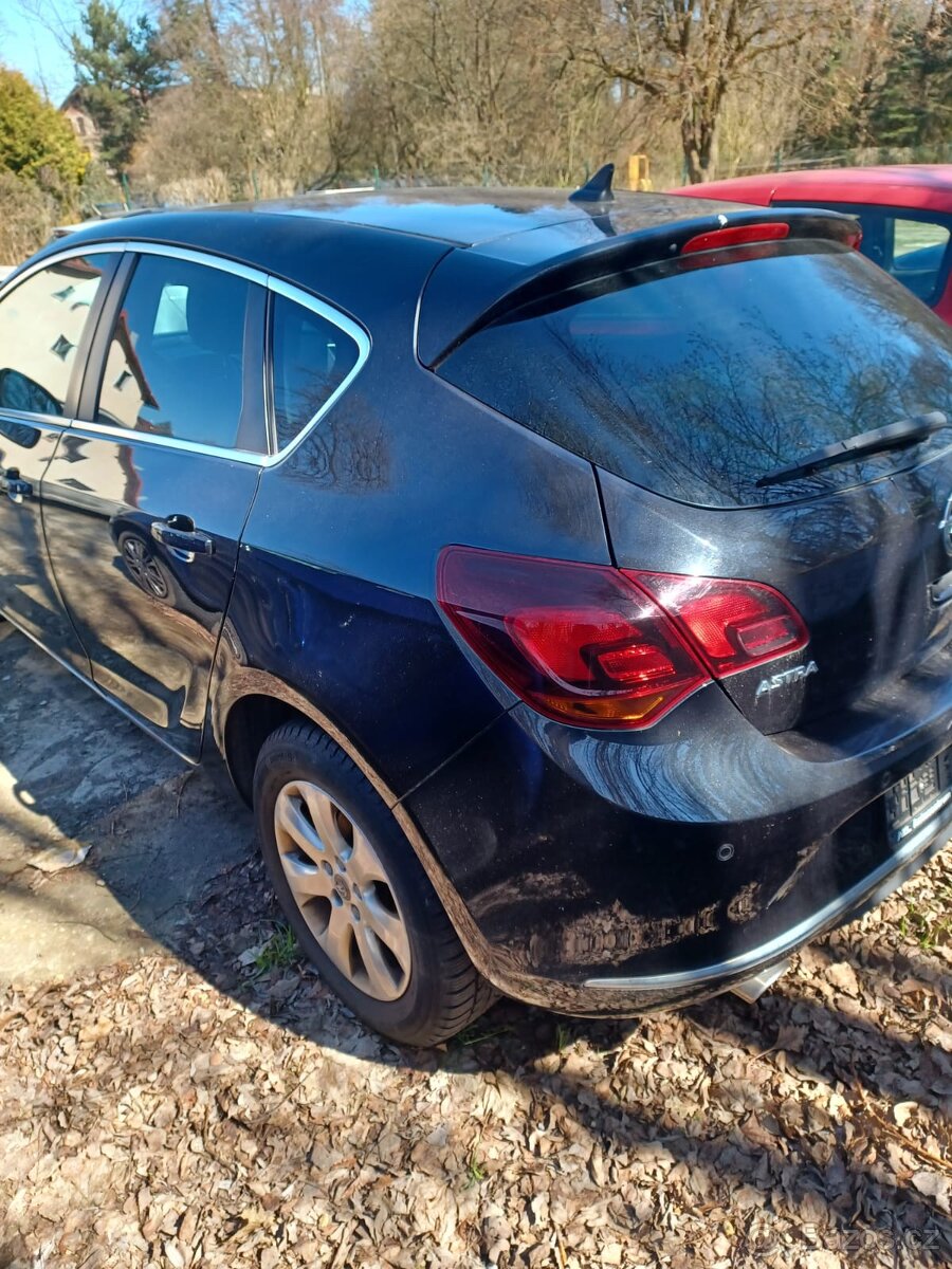 Opel Astra - 2