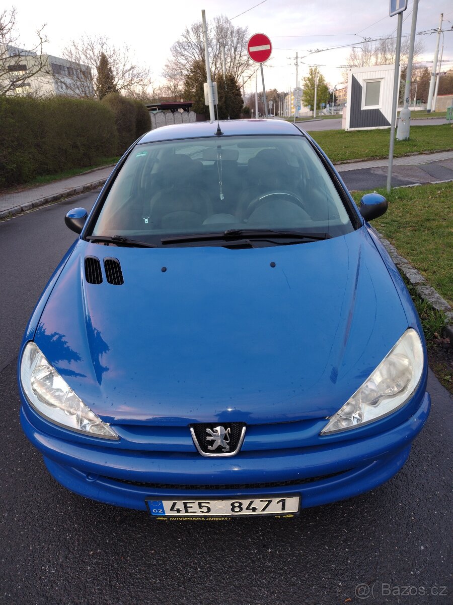 Peugeot 206 - 2
