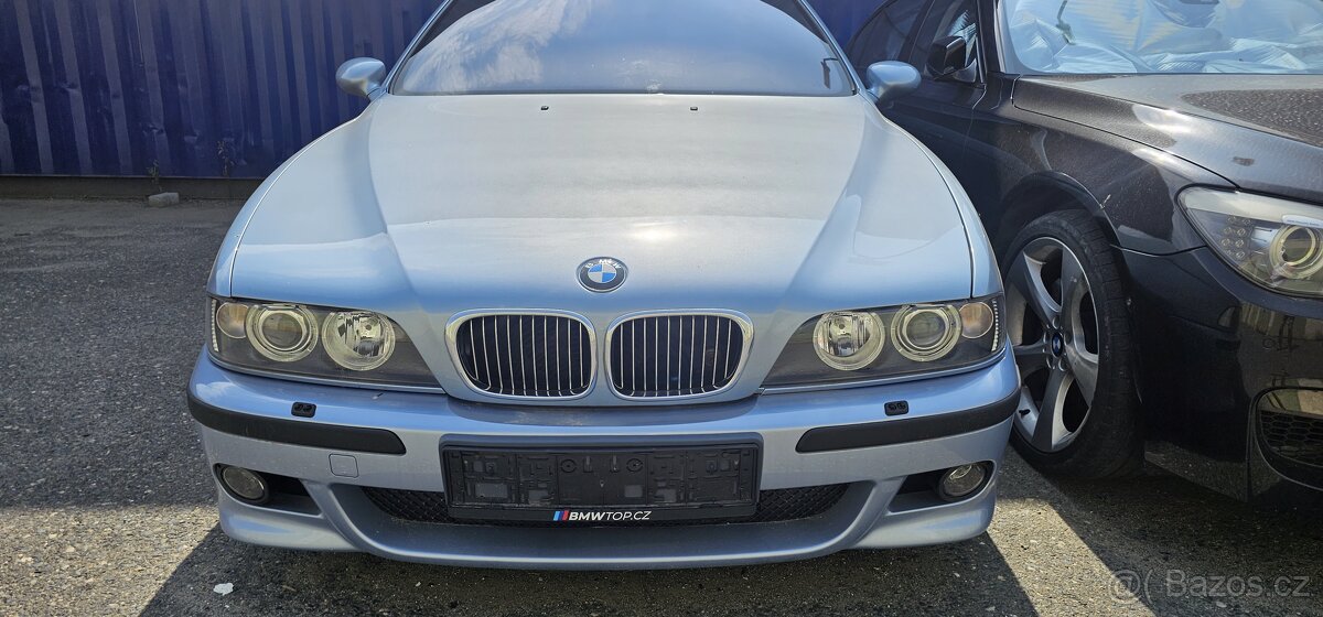 BMW M5 E39 motor - 2
