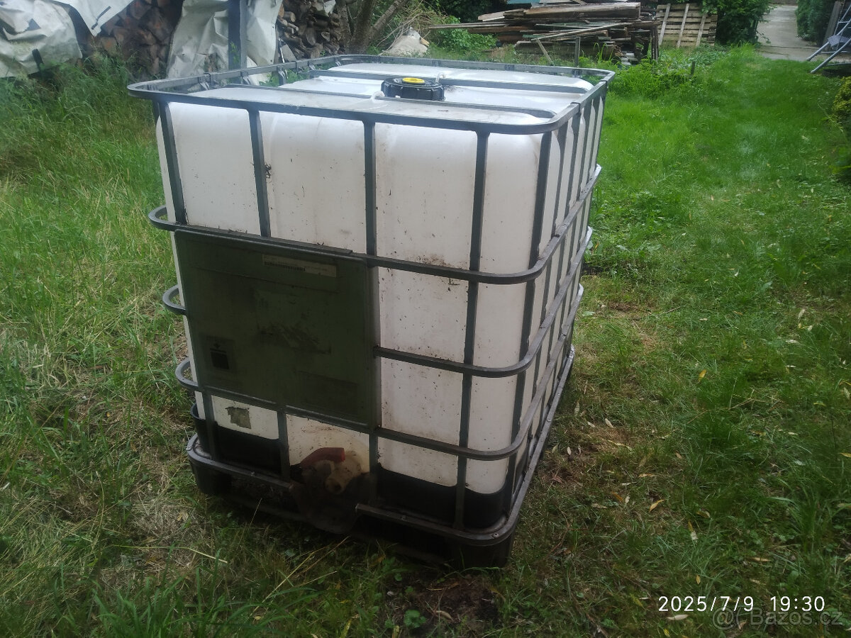 Kontejner 1000l - 2