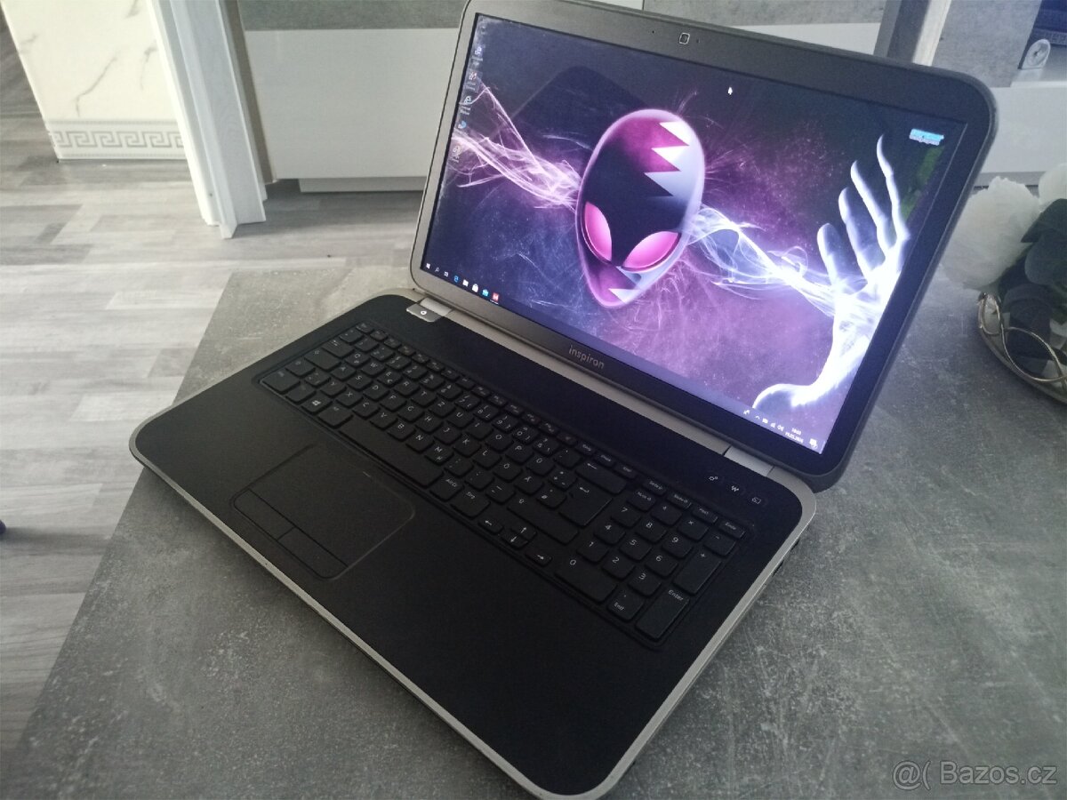 Dell Inspiron 7720 - 2
